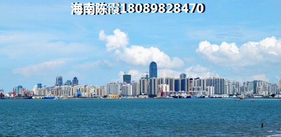 海南靠海潮湿吗